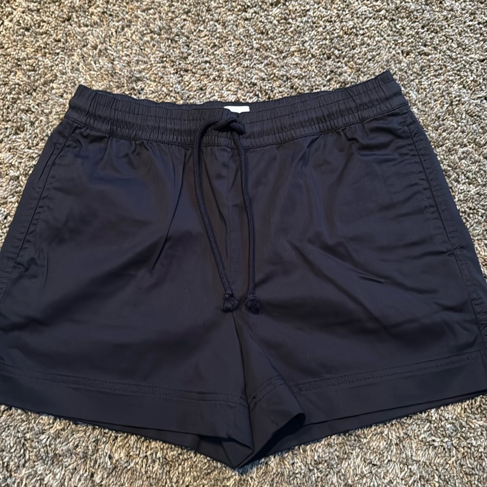 LOFT Lou & Grey Supersoft Sateen Short